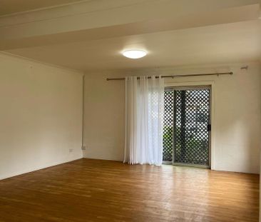 3 BEDROOM GROUND FLOOR DUPLEX - WATER AND ELECTRICITY INCLUDED IN T... - Photo 3