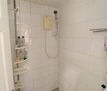 1 bedroom house to rent - Photo 2