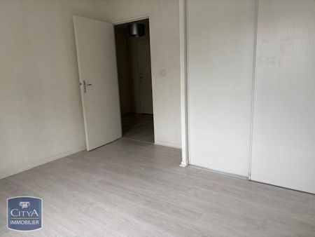 Location Appartement 2 pièces 46m² LE HAVRE 76600 - Photo 4