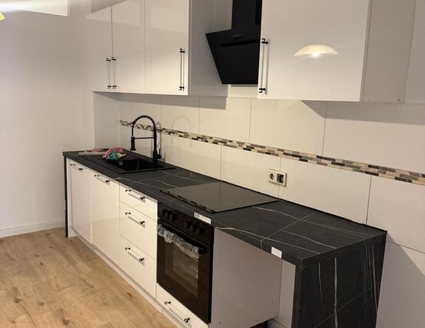 Renovierte 1 Zimmer Wohnung - Photo 1