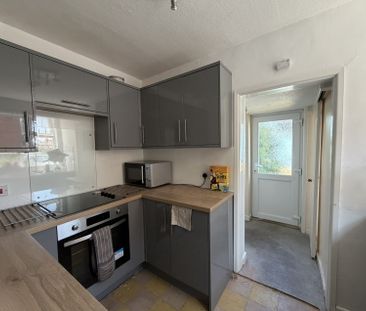Pinhoe Road, Exeter - Photo 4