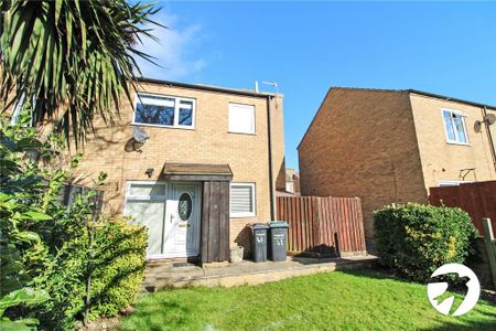 1 bedroom terraced house to rent - Photo 3