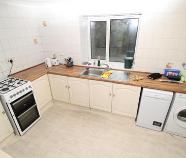 3 bedroom house to rent - Photo 3