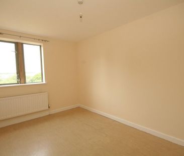 3 bedroom apartment to rent - Photo 5