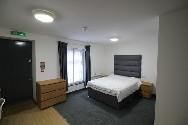 Studio Flat, Seel Street, L1 - Photo 1