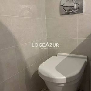 Location AppartementGolfe-Juan - Photo 3