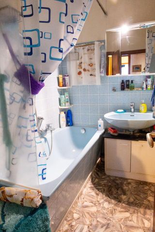 Altbauwohnung mit großem Balkon im Herzen von Bielefeld-Heepen - Photo 5