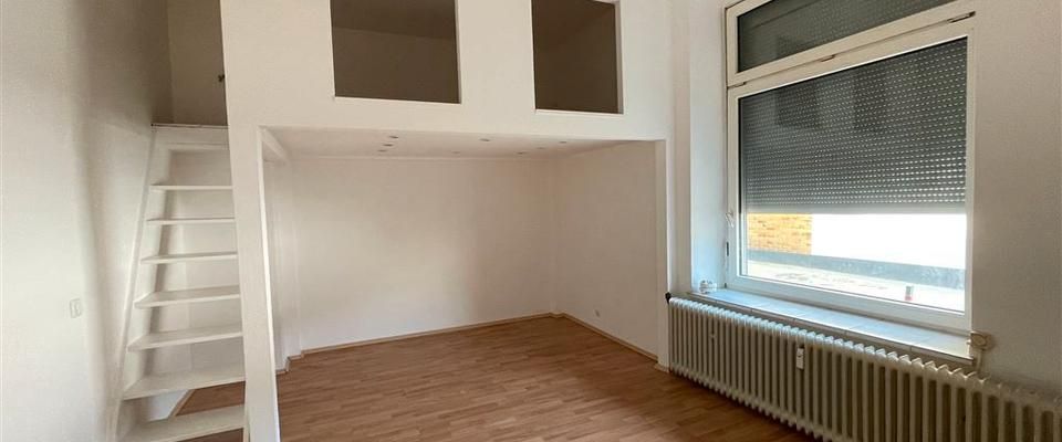Mit eigenem Eingang! Bezugsfreies Apartment im Hinterhof zu vermieten - Foto 1