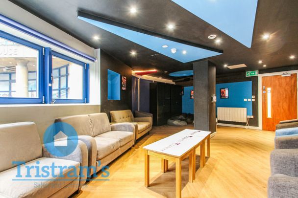 1 bed Studio for Rent - Photo 1