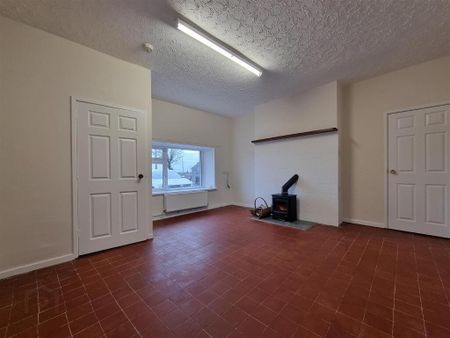 18 Tamlough Road, Antrim, BT41 3DP - Photo 2