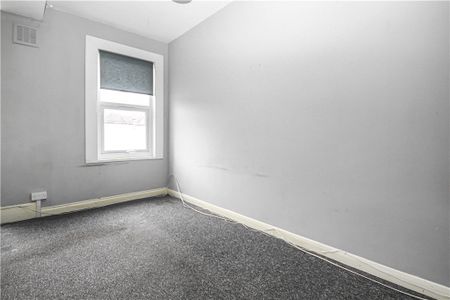 Gleneagle Road, London, SW16 6BA - Photo 3
