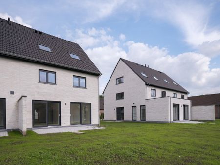 Ruime energiezuinige nieuwbouw met 5 slaapkamers en grote tuin op TOPlocatie! - Photo 5