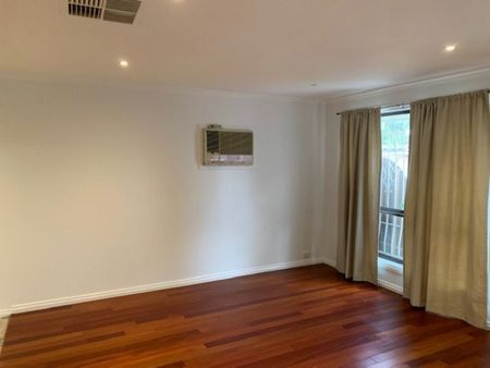 GREAT SIZE FAMILY HOME - Photo 5