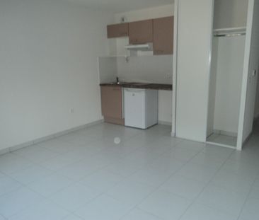 Location Appartement 1 pièce 36m² - Photo 3