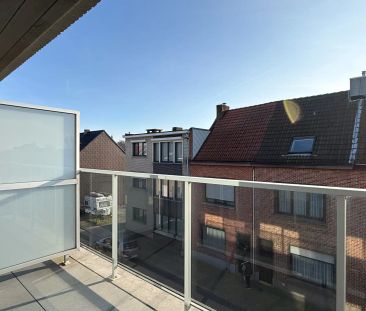 Appartement met één slaapkamer, terras en autostaanplaats in Sint-N... - Foto 1