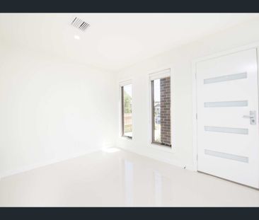 1/9 Hampton Road, Essendon West, Vic 3040 - Photo 5