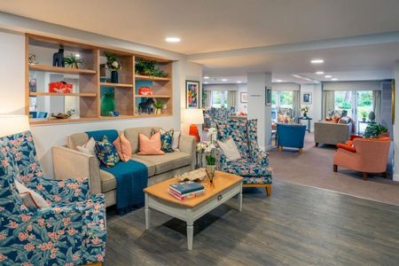 1 bedroom retirement property to rent - Photo 2