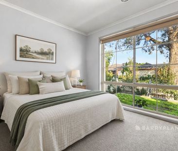 Comfortable Family Living in Lakeside - Photo 6