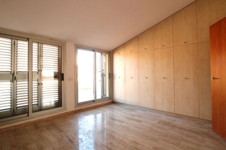 Piso de alquiler en Nucli Urbà - Photo 5