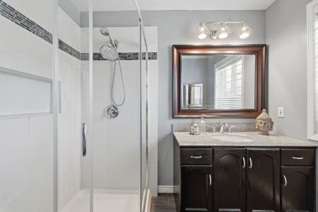 For Lease - 348 Highland Road Unit# 5, Hamilton, Ontario - Photo 3