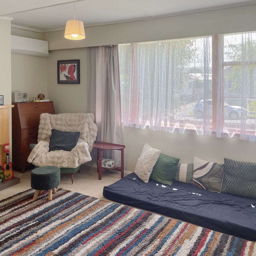 Waiwhetu Living - Photo 1