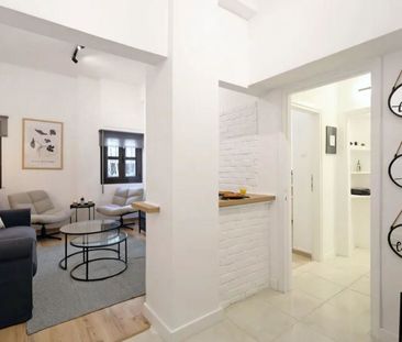 Διαμέρισμα για ενοικίαση Λυκαβηττός (Κολωνάκι - Λυκαβηττός) - Photo 2