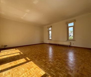 Appartement te huur in Ukkel voor € 1.650 met 2 slaapkamers - Photo 1