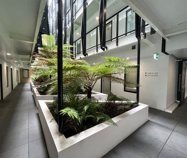 2 Bedrooms on Edgerley Ave - Photo 2