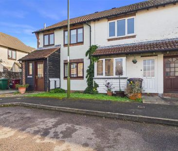 2 bedroom terraced house to rent - Photo 1