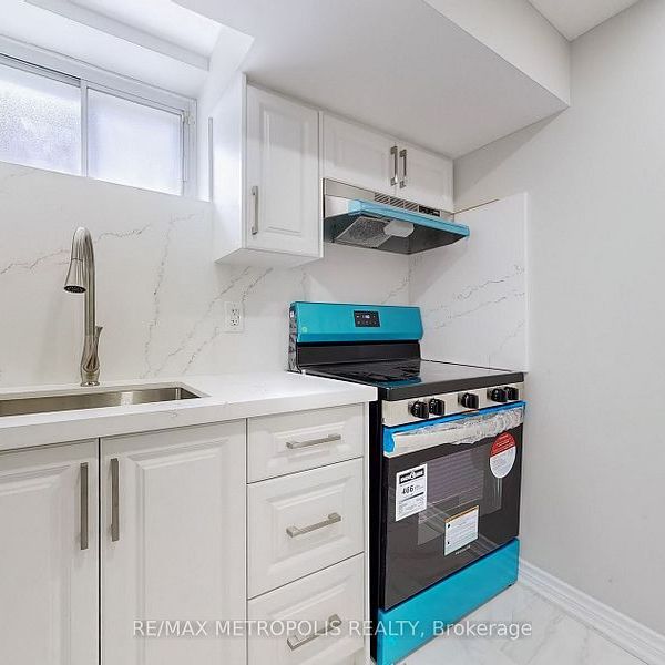 For Lease - 79 Ascolda Boulevard Unit# Basement Unit1, Toronto, Ontario - Photo 1