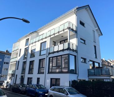 Hochwertige 3-Zimmer Dachgeschosswohnung mit Süd-Balkon! - Foto 4