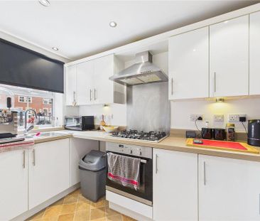 3 bedroom terraced house to rent - Photo 6