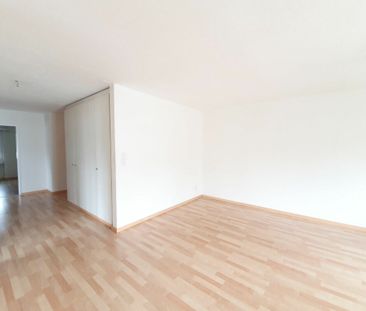 Was bietet diese Wohnung? - grosszügige Räumlichkeiten, schöne Küch... - Photo 1