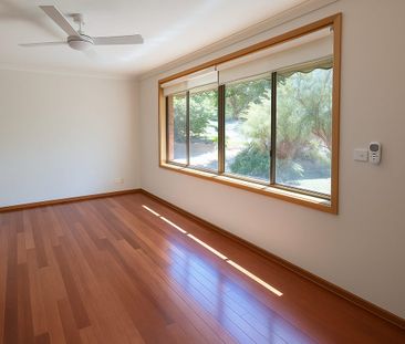 Spacious Family Home in Prime Carlingford West Catchment - Photo 5