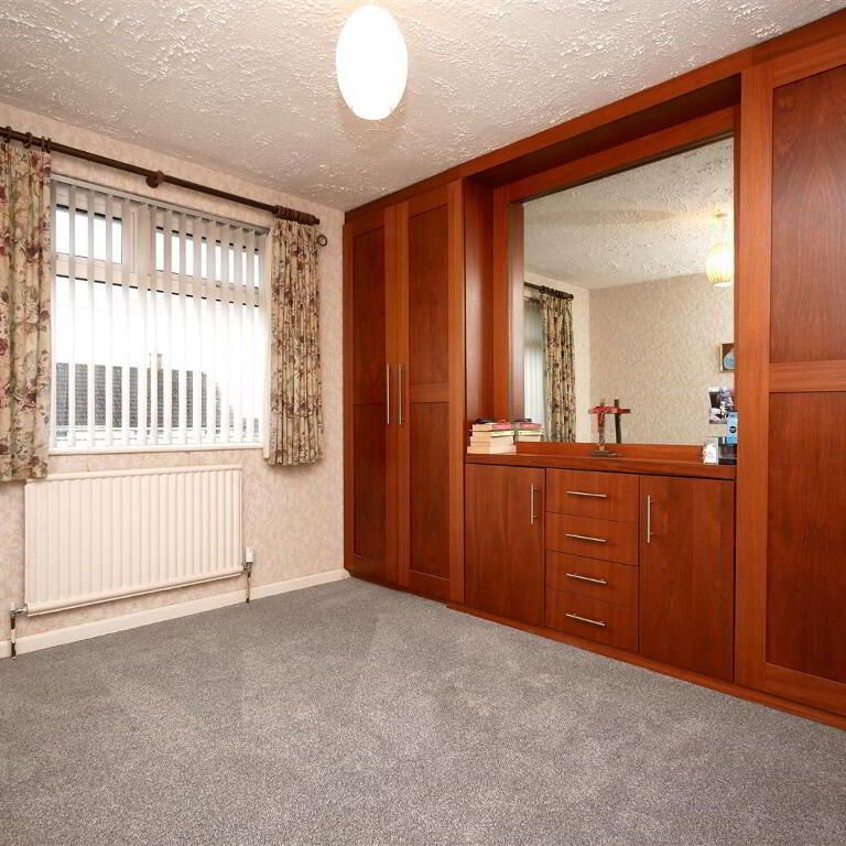 12 Beechill Park South, Belfast, BT8 6PB - Photo 1