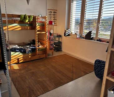 APPARTEMENT DE 4 PIÈCES ET DEMIE À BERNE - AUSSERHOLLIGEN, MEUBLÉ, ... - Photo 1