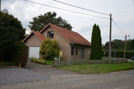 Gezellige gerenoveerde woning met drie slaapkamers, tuin en garage - Photo 5