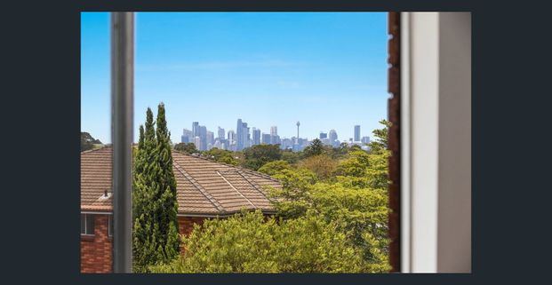 Well kept apartment with city views - Photo 1