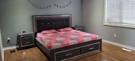 For Lease - 398 VAN KIRK Drive, Brampton, Ontario - Photo 3