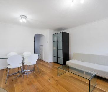 2 bedroom maisonette to rent - Photo 2