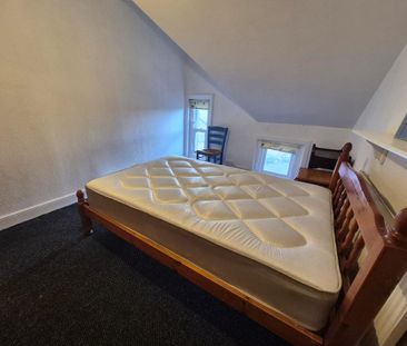 1 bedroom house of multiple occupation to rent - Photo 4