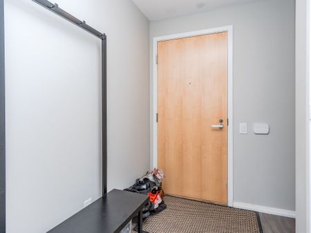 For Lease - 45 Charles Street Unit# 709, Toronto, Ontario - Photo 2