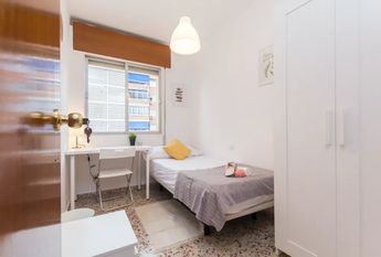 Calle Palo Mayor, Málaga, Andalusia 29010