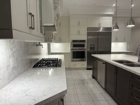 For Lease - 161 Florence Avenue, Toronto, Ontario - Photo 5