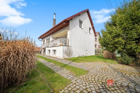 Pronájem bytu 2+1 58 m² - Fotografie 2