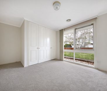 13 Nepean Ave, Hampton East VIC 3188 - House For Rent | Domain - Photo 3