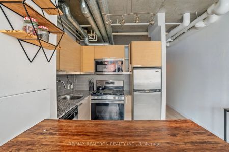 169 John Street #605 - Photo 3