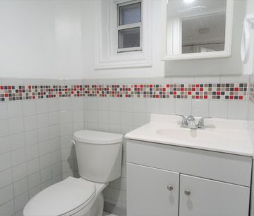 For Lease - 328 Linsmore Crescent Unit# (lower level), Toronto, Ont... - Photo 4