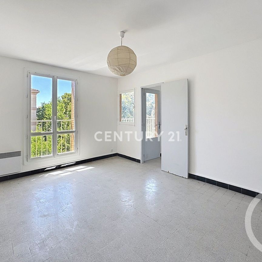 Location Appartement 3 pièces 52m² AUBAGNE 13400 - Photo 1