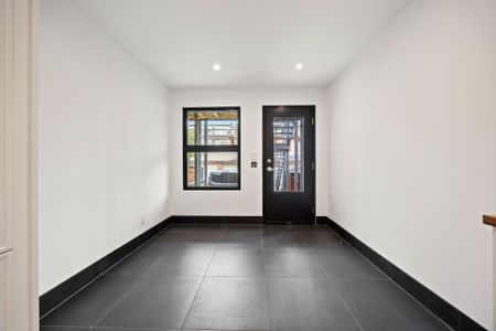 For Lease - 105 Campbell Avenue Unit# 2, Toronto, Ontario - Photo 3